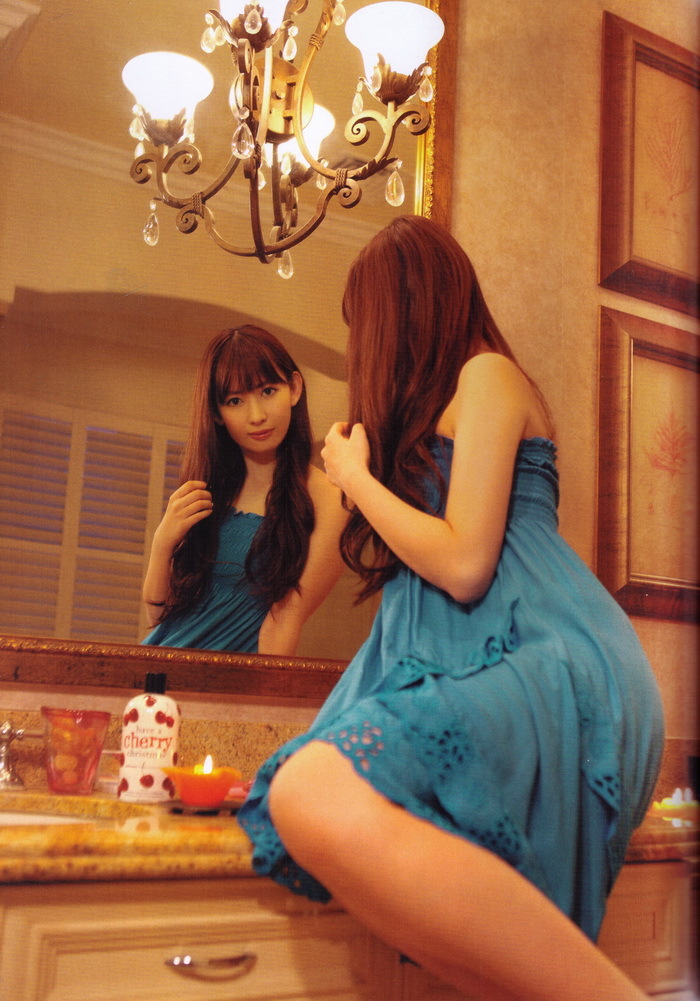 [唯美写真] 小嶋阳菜 Haruna Kojima Onna no Ko no Kamisama